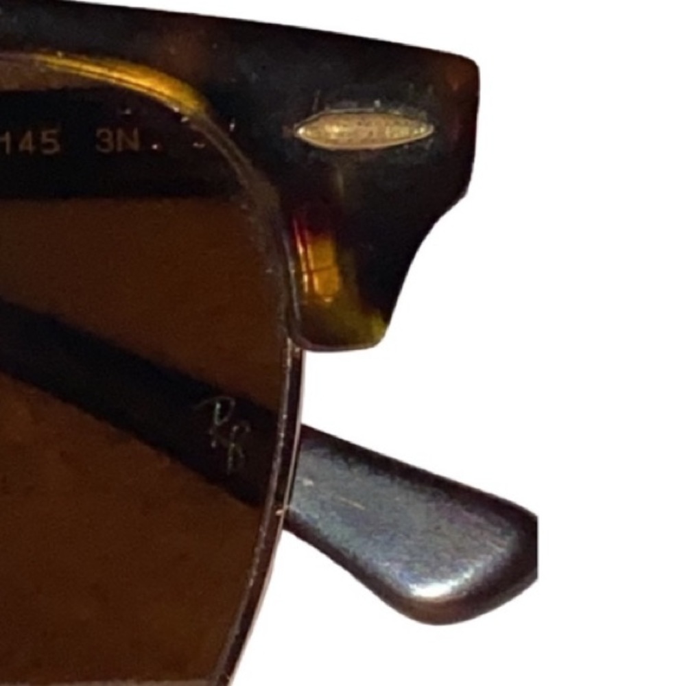 SOLD - Ray-Ban Authentic Clubmaster Tortoise Frame Sunglasses - GUC. - Picture 7 of 16
